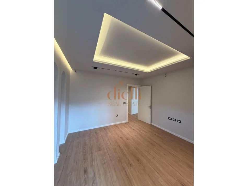 Tirane, shitet apartament 1+1 Kati 2, 78 m² 188.232 € (KOPSHTI ZOLOGJIK)