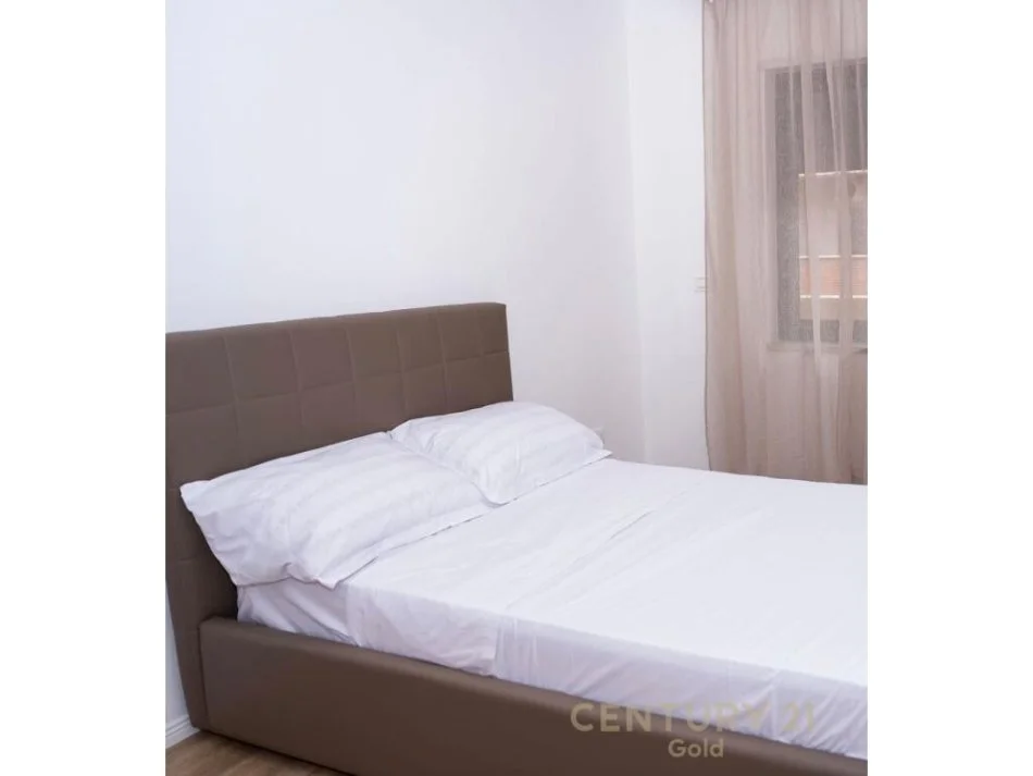 Tirane, shitet apartament 3+1 Kati 7, 144 m² 355.000 € (rruga e barrikadave)