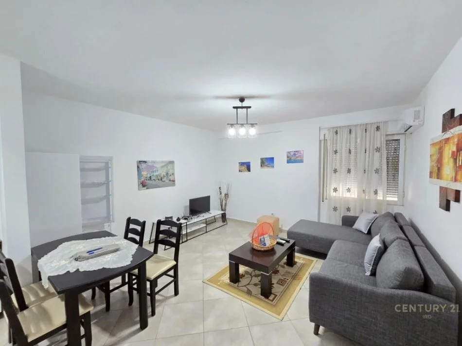 Tirane, jepet me qera apartament 2+1 Kati 7, 100 m² 600 € (don bosko)