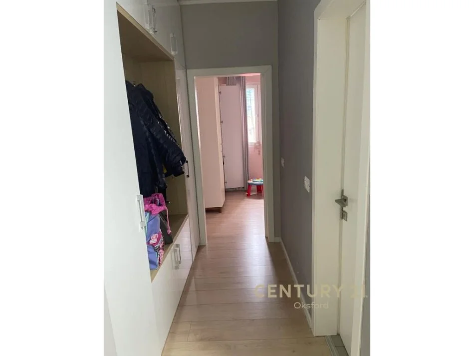 Tirane, shitet apartament 2+1 Kati 5, 73 m² 175.000 € (21dhjetori)