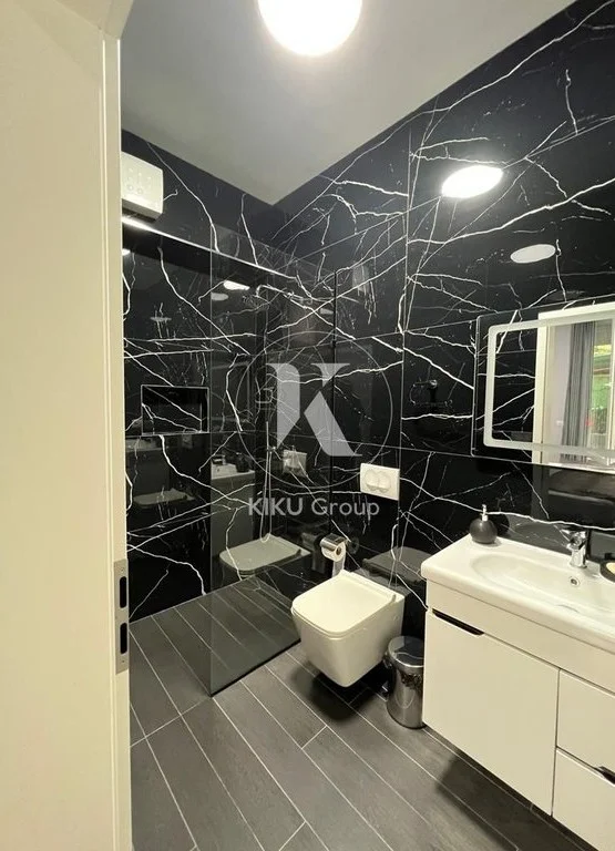 Tirane, jepet me qera apartament 2+1+Ballkon Kati 0, 90 m² 650 € (Rruga Eduart Mano)