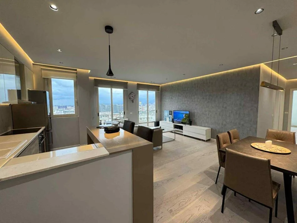 Tirane, jepet me qera apartament 2+1+Ballkon Kati 3, 100 m² 950 € (RRUGA PETI LIQENI I THATE)