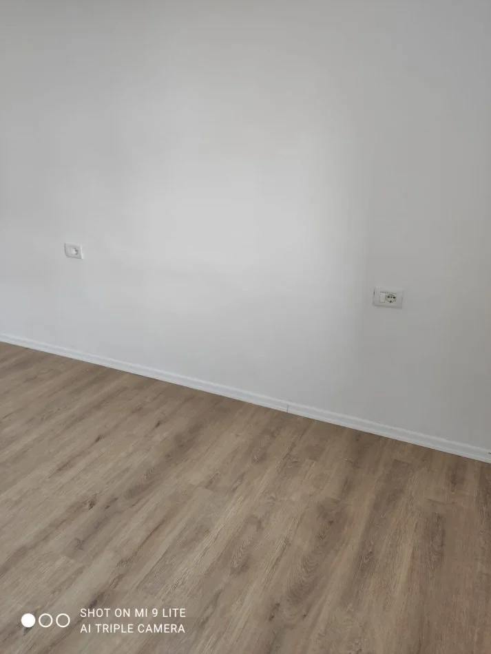 Tirane, shes apartament 2+1 Kati 4, 70 m² 100.000 € (Shkolla Bashkiar)