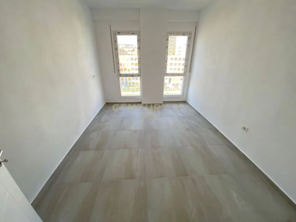 Tirane, shitet apartament 2+1 Kati 4, 112 m² 149.000 € (ali dem)