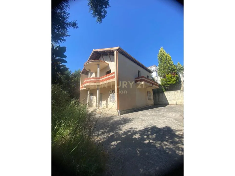 Tirane, shes Vile 4+1 Kati 2, 400 m² 145.000 € 