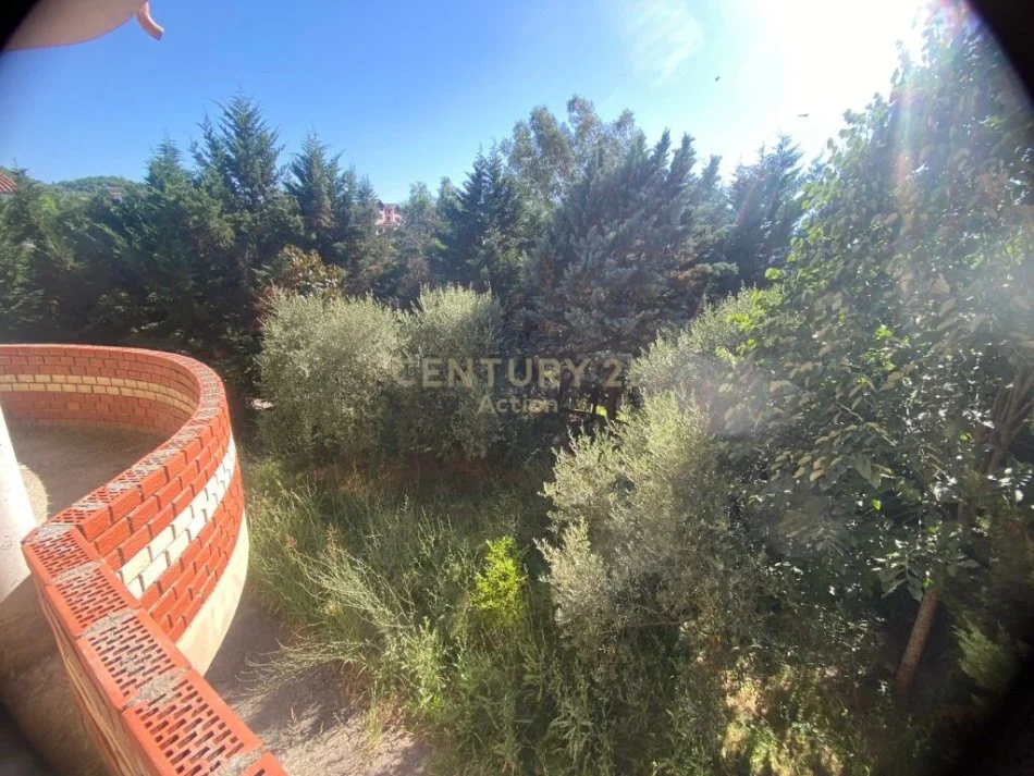 Tirane, shes Vile 4+1 Kati 2, 400 m² 145.000 € 