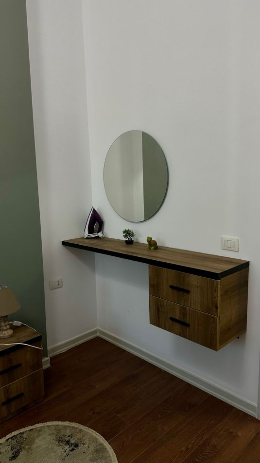 Durres, jepet me qera apartament 1+1 Kati 5, 600 € (Vollga, Durres)