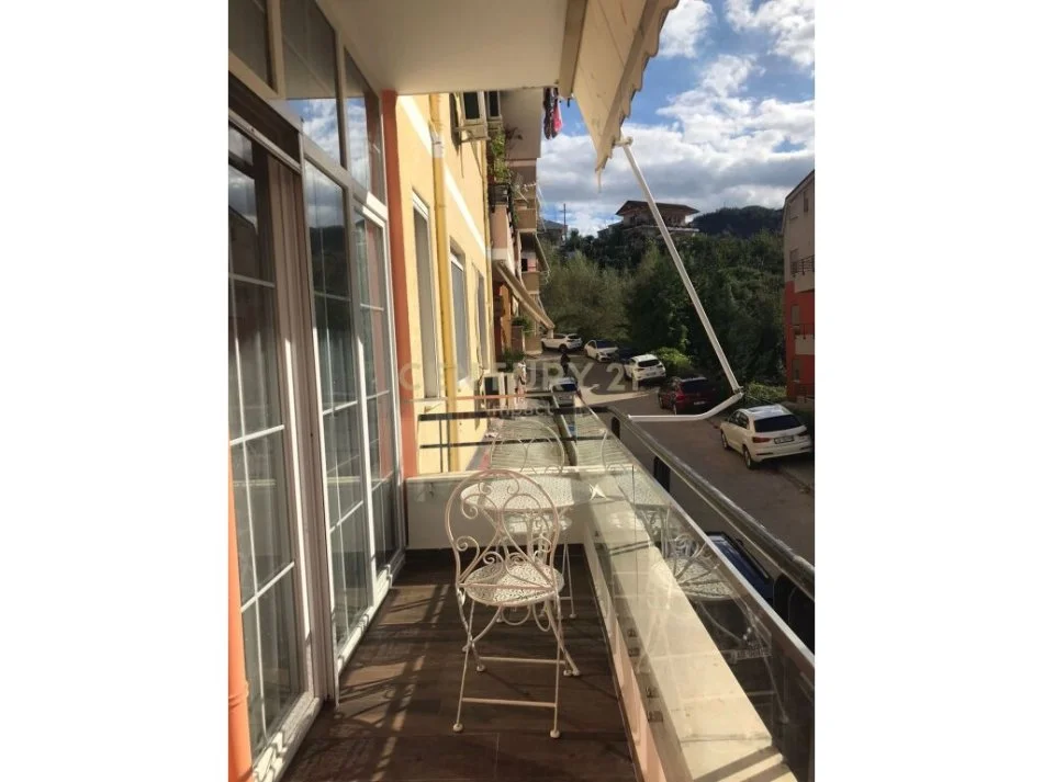 Tirane, shes apartament 3+1 Kati 1, 108 m² 215.000 € 