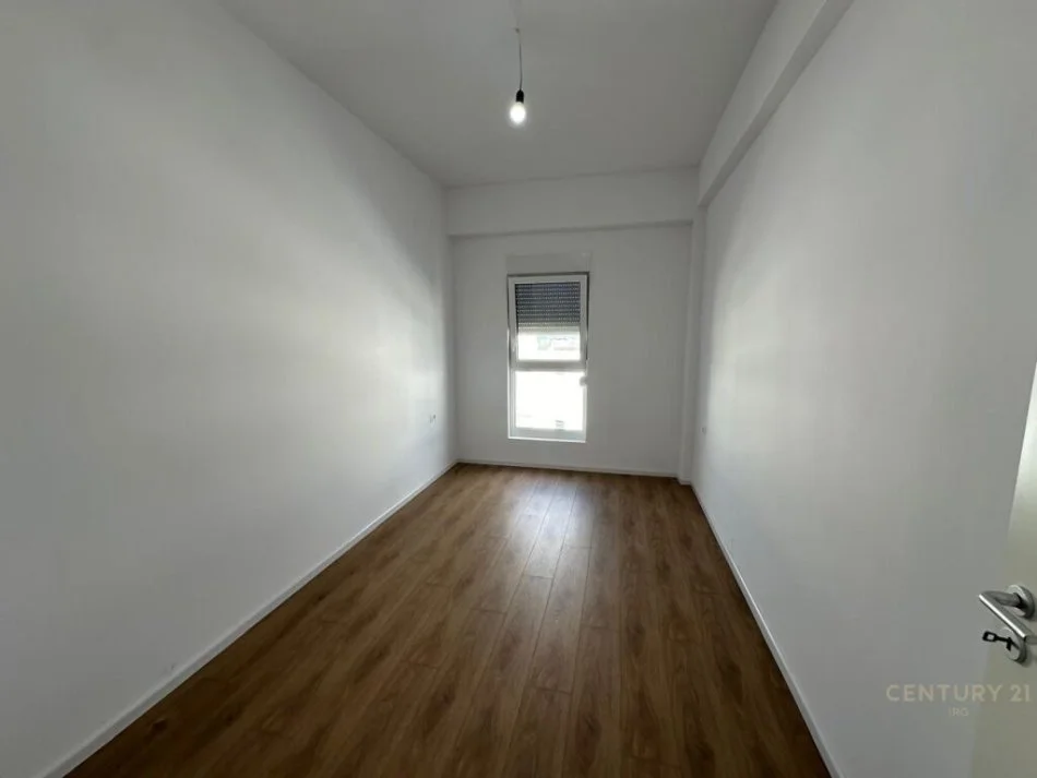 Tirane, shitet apartament 2+1+Ballkon Kati 7, 88 m² (Rruga Pasho Hysa Tirana, Albania)