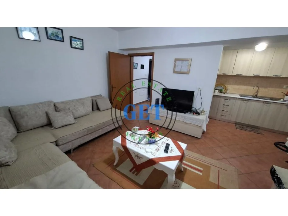 Durres, shitet apartament 1+1 Kati 2, 55 m² 73.000 € (Prane Policise)
