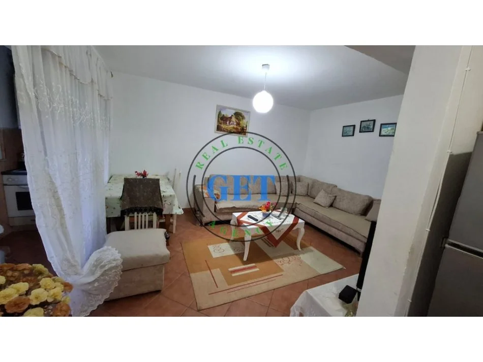 Durres, shitet apartament 1+1 Kati 2, 55 m² 73.000 € (Prane Policise)