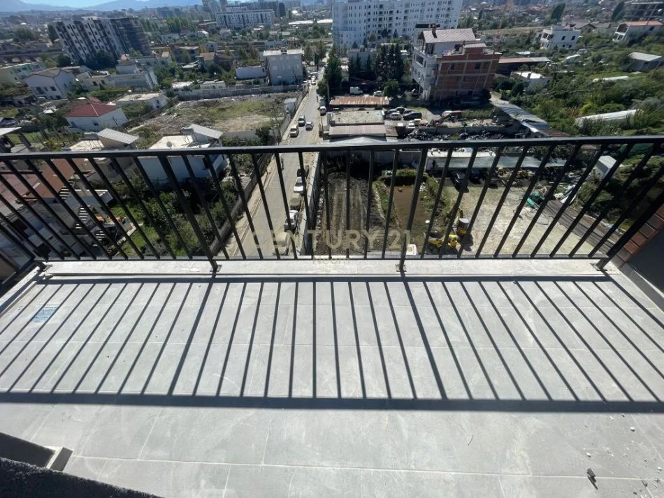 Tirane, shitet apartament 2+1 Kati 6, 103 m² 123.000 € (paskuqan)