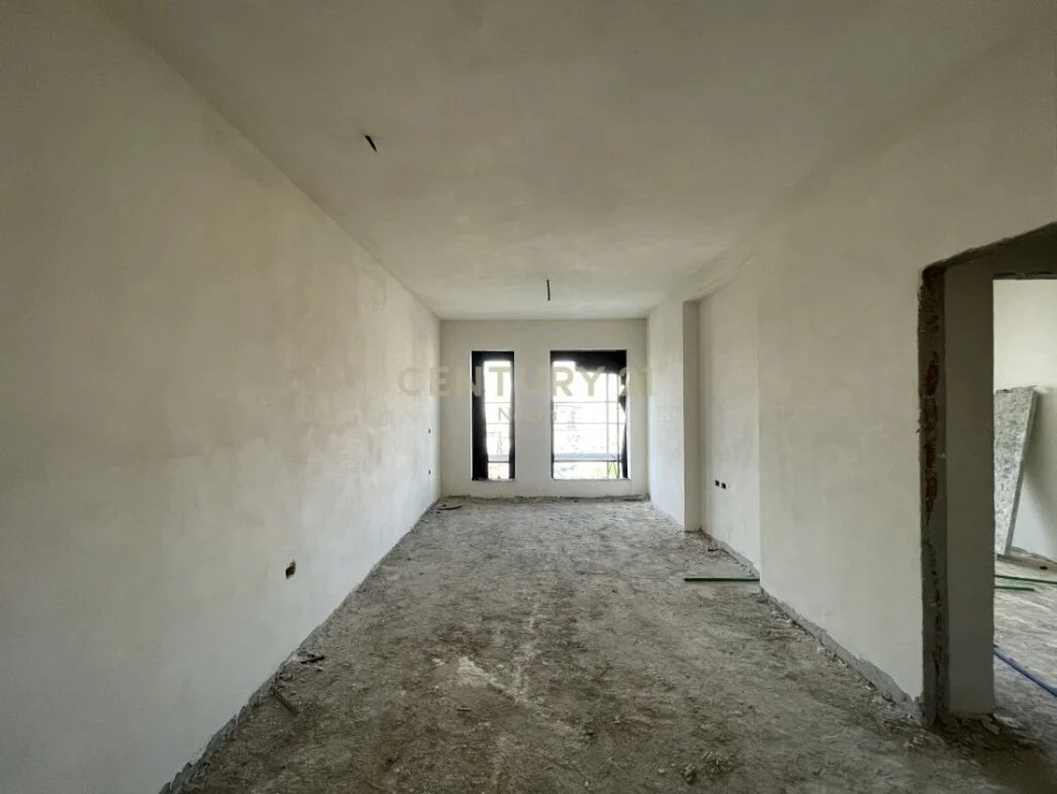 Shqiperi, shitet apartament 1+1 Kati 6, 70 m² 180.000 € (Rruga e Kavajes)