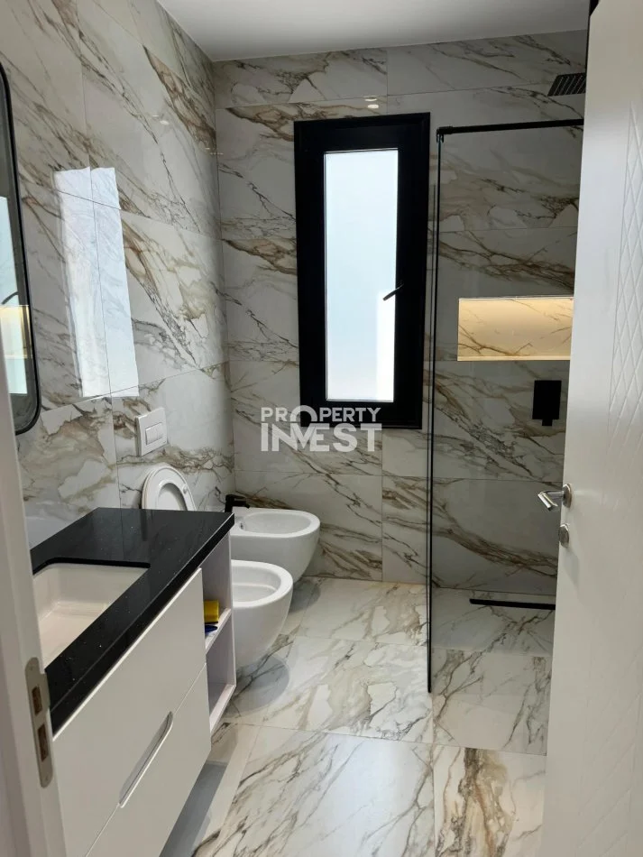 Vlore, shitet apartament 2+1 Kati 5, 97 m² 210.000 € (Vlore)