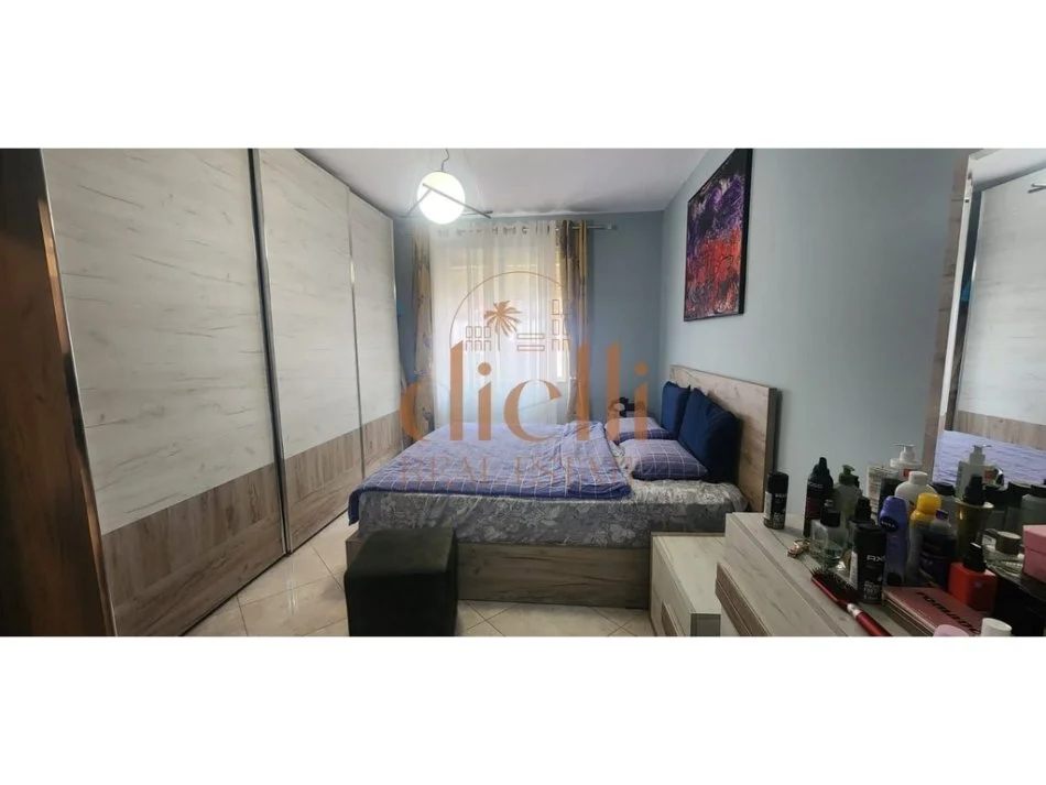 Tirane, shitet apartament 2+1 , 100 m² 135.000 € (fresk)