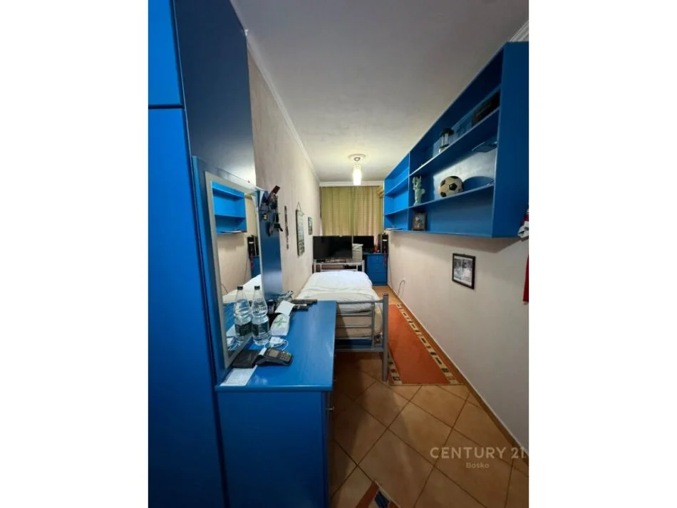 Tirane, shes apartament 3+1 Kati 7, 116 m² 160.000 € 