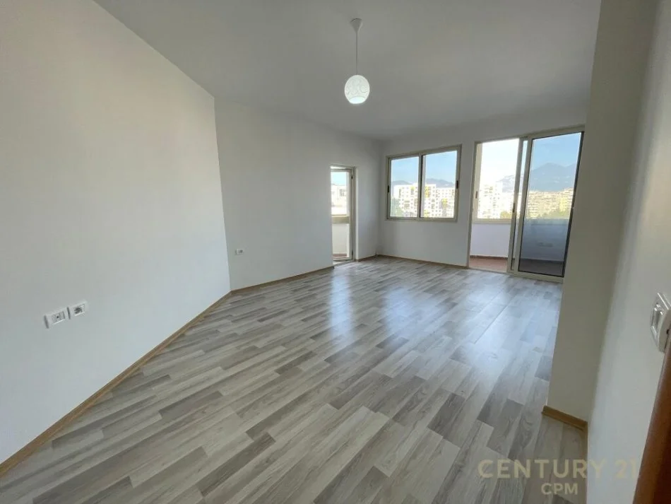 Tirane, shitet apartament 2+1 Kati 7, 110 m² 138.000 € (yzberisht)