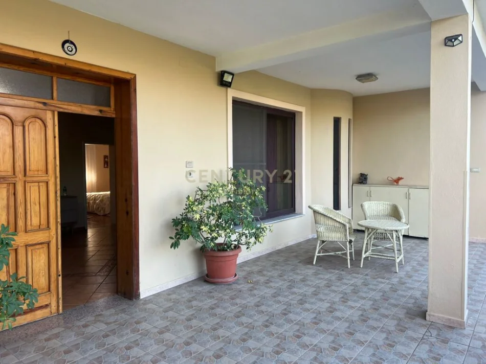 Shkoder, shitet shtepi 2+1 Kati 3, 347 m² 270.000 € (unaza perendimore rruga ethem osmani)