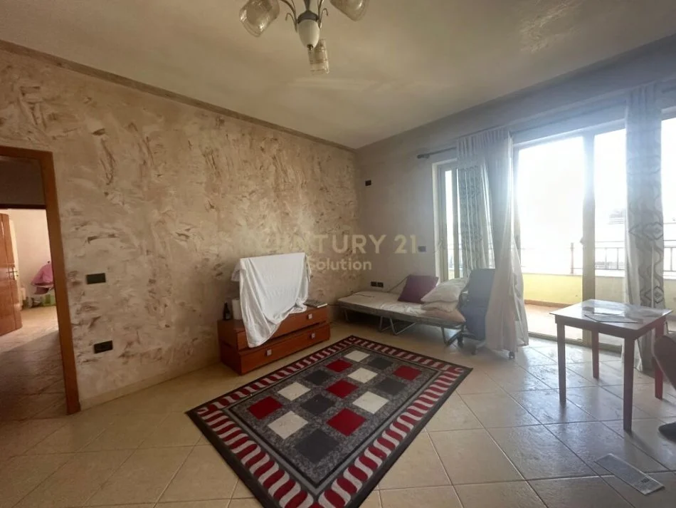 Tirane, shitet apartament 2+1 Kati 8, 120 m² 133.000 € (astir)