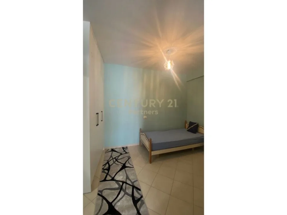Shqiperi, shitet apartament 2+1 Kati 8, 92 m² 100.000 € (astir)