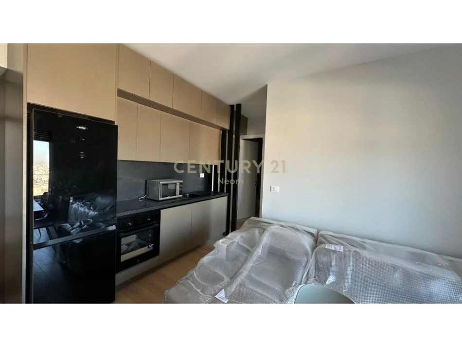 Tirane, jepet me qera apartament 1+1 Kati 7, 70 m² 700 € (Kodra e Diellit)