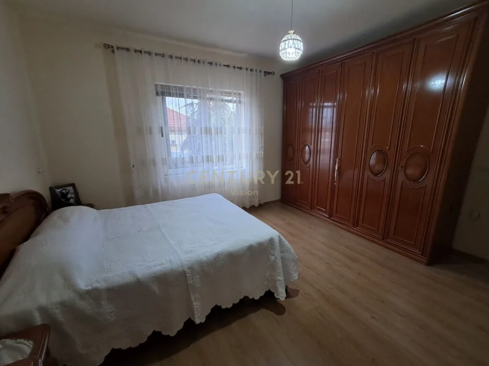 Shkoder, shitet Vile 2 Katshe Kati 0, 253 m² 280.000 € (dergut)