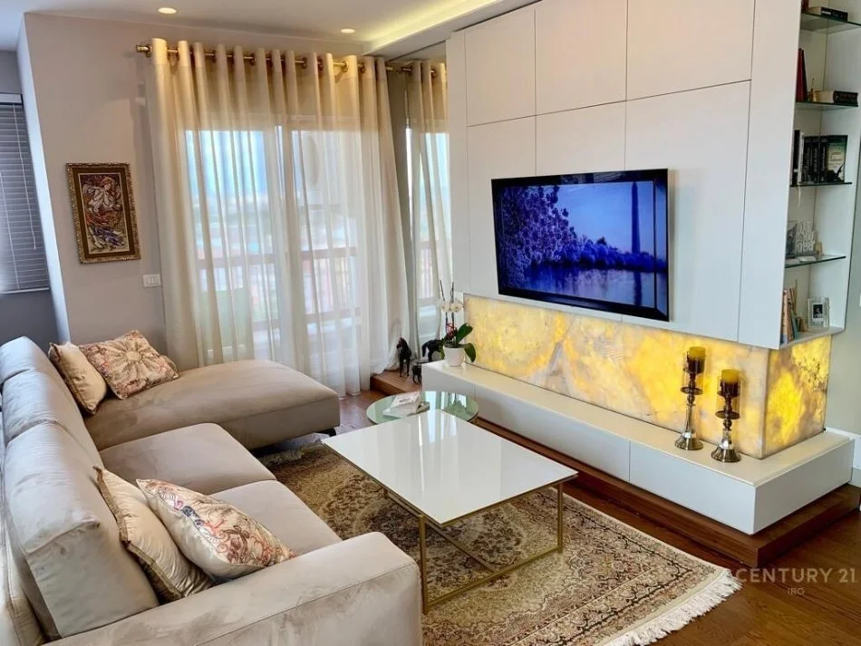 Tirane, jepet me qera apartament 2+1 Kati 11, 100 m² 1.100 € 