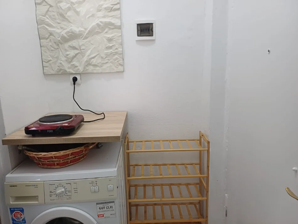 Tirane, jepet me qera garsonier 1+1 Kati 1, 30 m² 35.000  lek