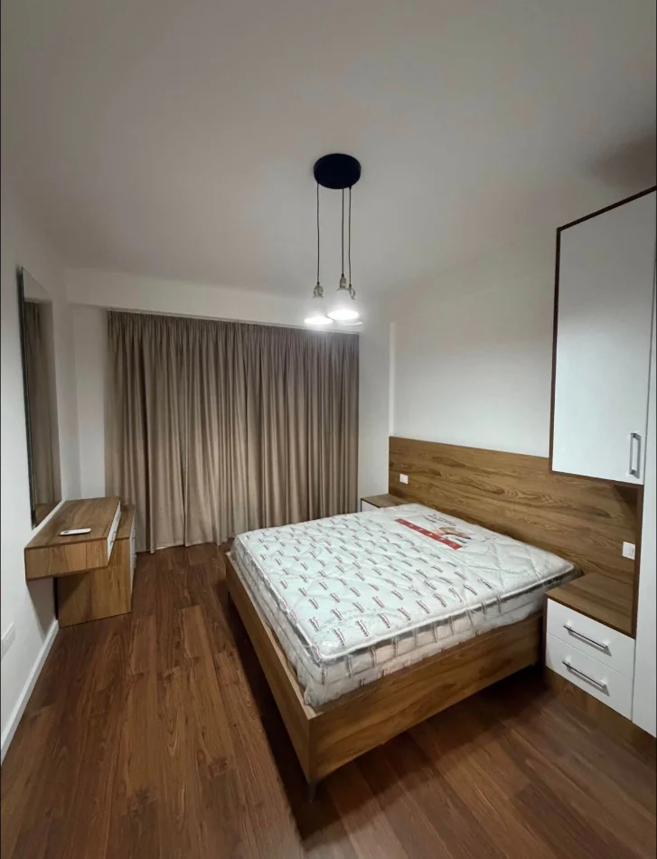 Tirane, jepet me qera apartament 1+1 Kati 5, 75 m² 450 € (Astir)