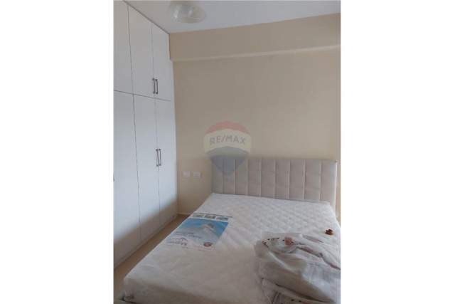 Tirane, jepet me qera apartament 2+1+BLK 105 m² 40.000 Leke (Golden Park)