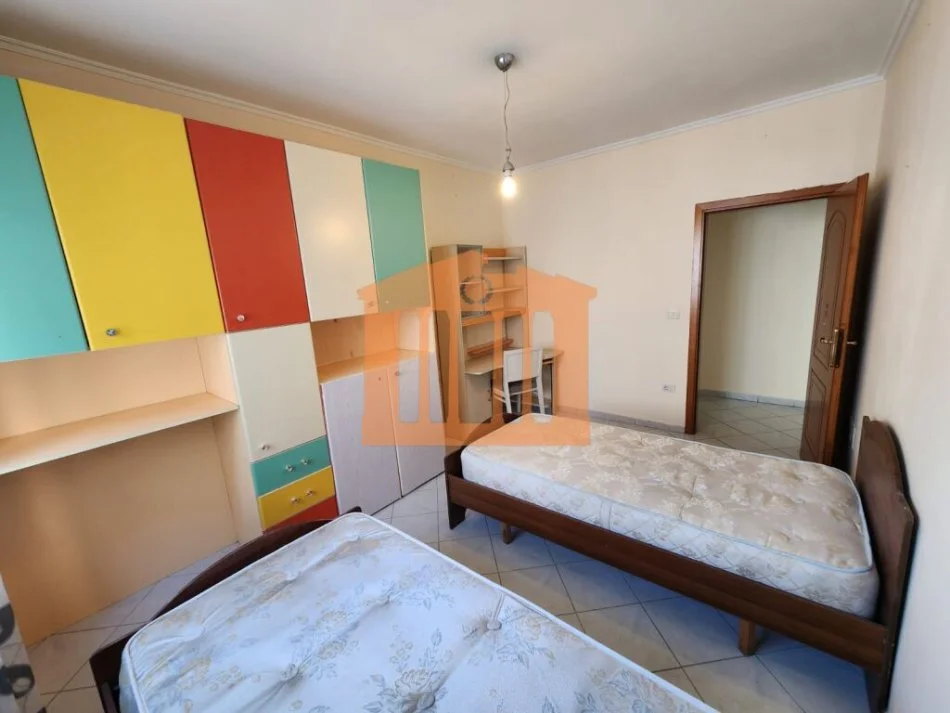 Durres, shitet apartament 2+1+Ballkon , 85.000 m² 85.000 € 