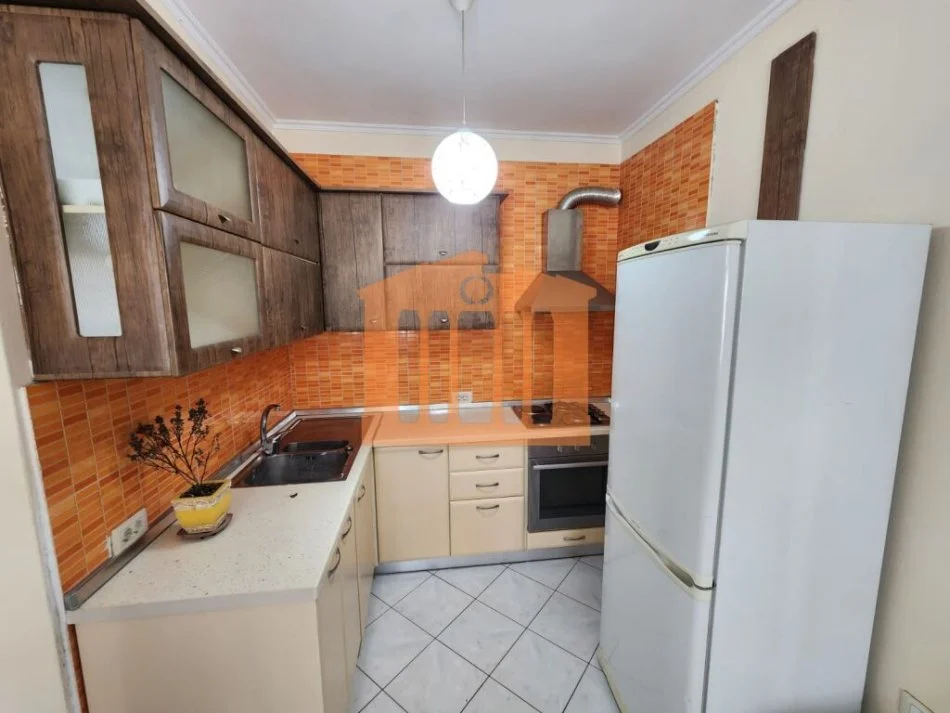 Durres, shitet apartament 2+1+Ballkon , 85.000 m² 85.000 € 