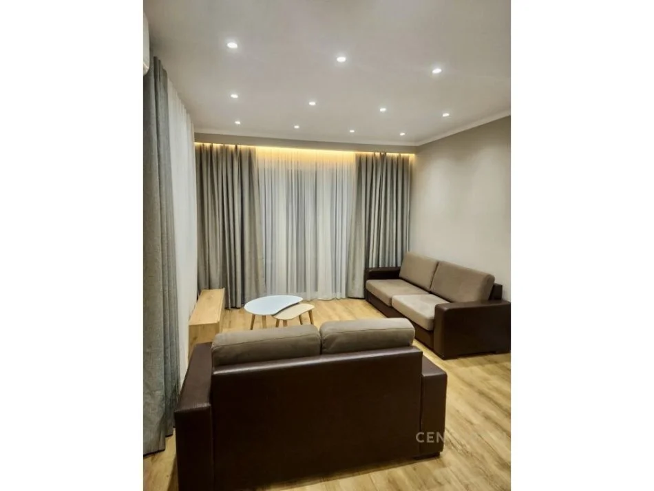 Tirane, jepet me qera apartament 2+1 Kati 2, 90 m² 650 € (Kodra e Diellit)