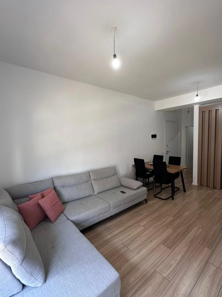 Tirane, shitet apartament 2+1+Ballkon Kati 2, 91 m² 130.000 € (Rruga Pasho Hysa Mangalem21)