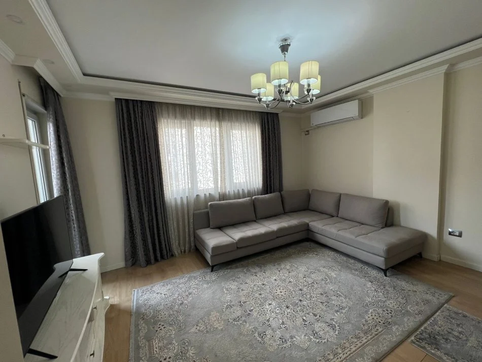 Tirane, jepet me qera 2+1+Ballkon Kati 2, 95 m² 500 € (rruga teodor keko)