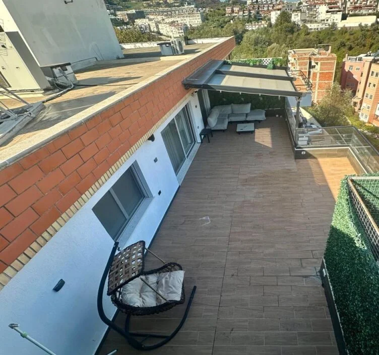 Tirane, shitet apartament+verande | Penthouse 3+1+Aneks+Ballkon Kati 5, 178 m² 360.000 € (Kopshti Botanik)