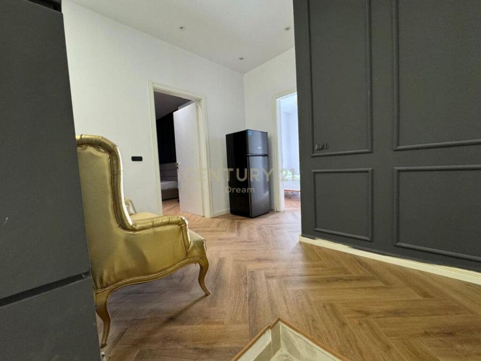 Tirane, shitet apartament duplex Dublex Kati 0, 112 m² 280.000 € (Myslym Shyri)