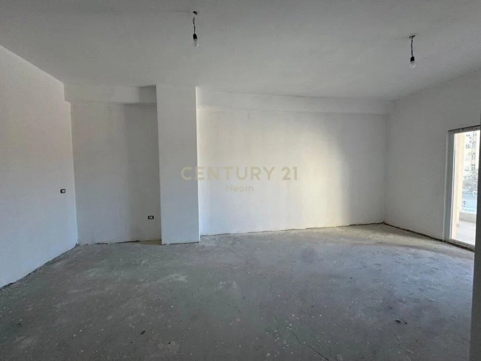 Tirane, shitet apartament 2+1 Kati 2, 117 m² 158.000 € (Dritan Hoxha)