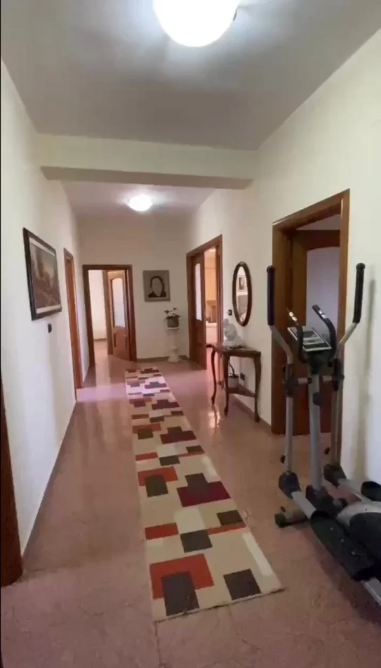 Durres, shitet apartament 3+1+Ballkon Kati 3, 130 m² 145.000 € (Stadiumi, Durres)