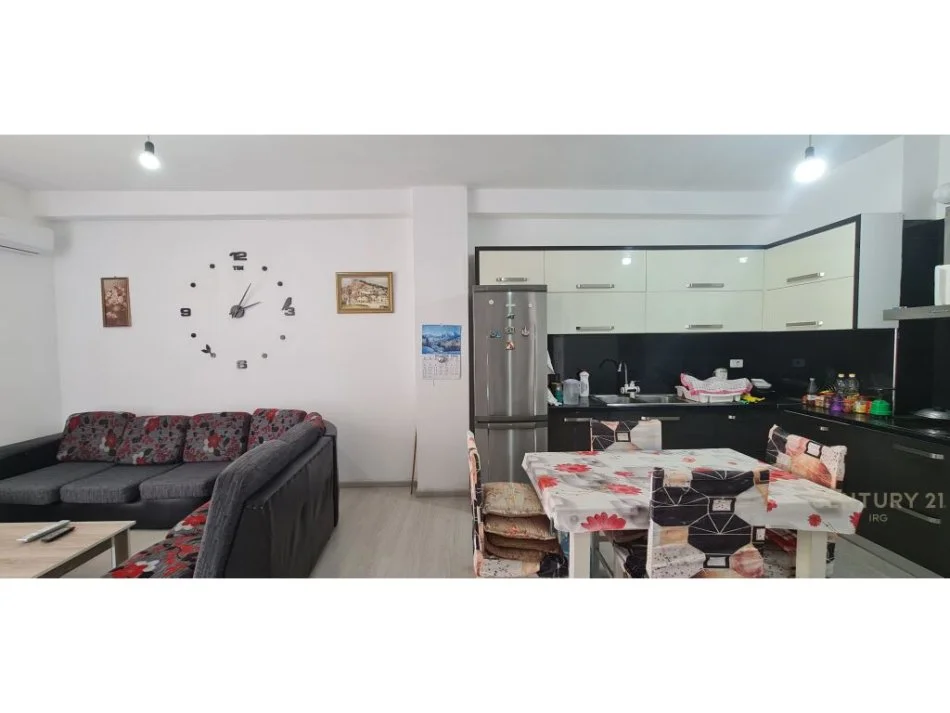 Tirane, shitet apartament 2+1 Kati 6, 71 m² 110.000 € (yzberisht)