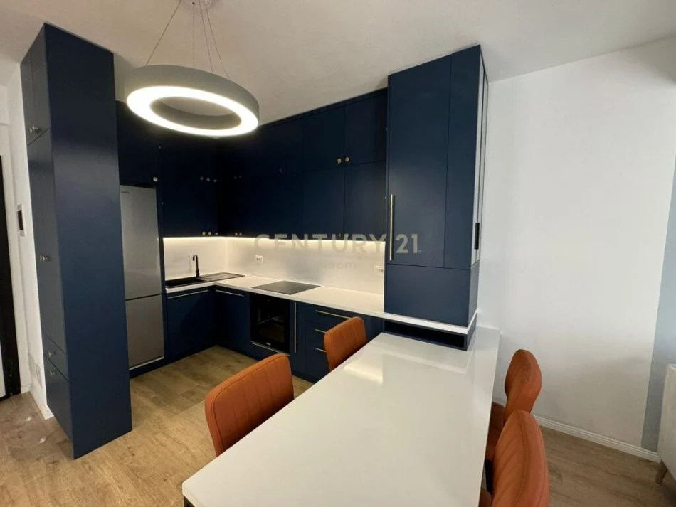 Tirane, jepet me qera apartament 1+1 Kati 1, 530 € (rezidenca kodra e diellit)