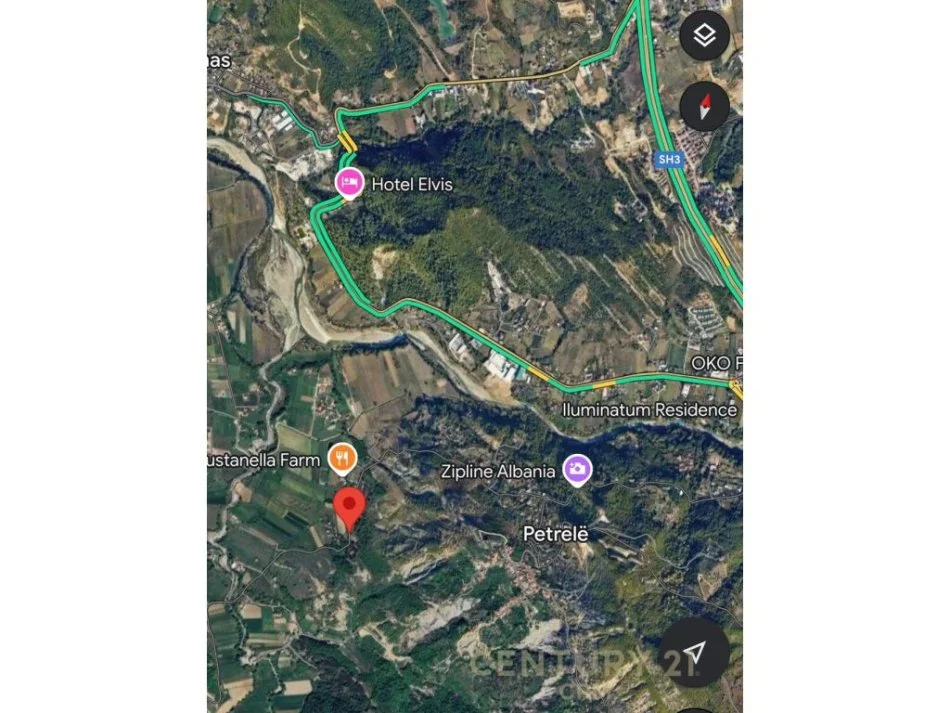 Tirane, toke , 4.000 m² 320.000 € (Petrele)
