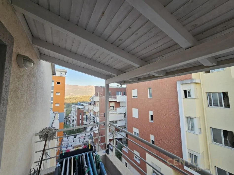 Tirane, shitet apartament 2+1 Kati 5, 88 m² 160.000 €