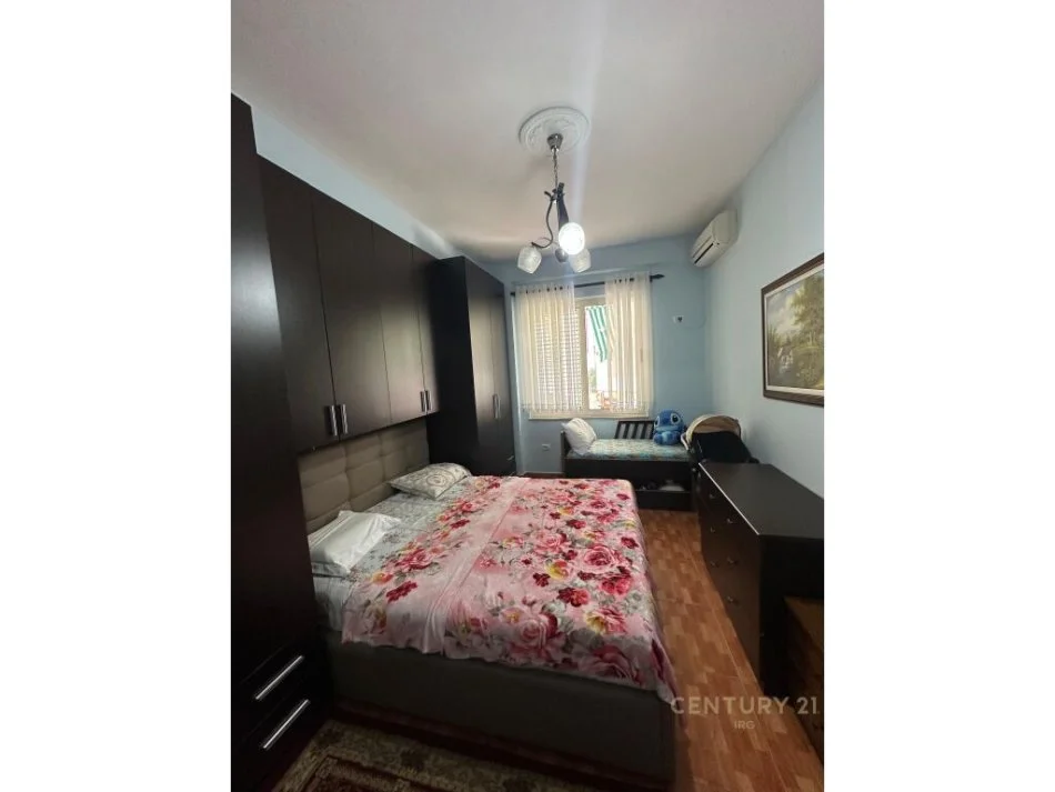 Tirane, shitet apartament 2+1+Ballkon Kati 2, 115 m² 139.000 € 