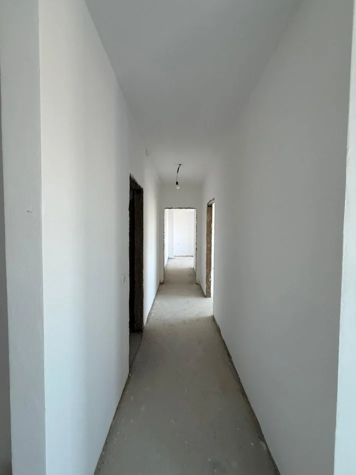 Tirane, shitet apartament+verande 2+1+2 , 122 m² 189.565 € (Aura Complex, Laprake)