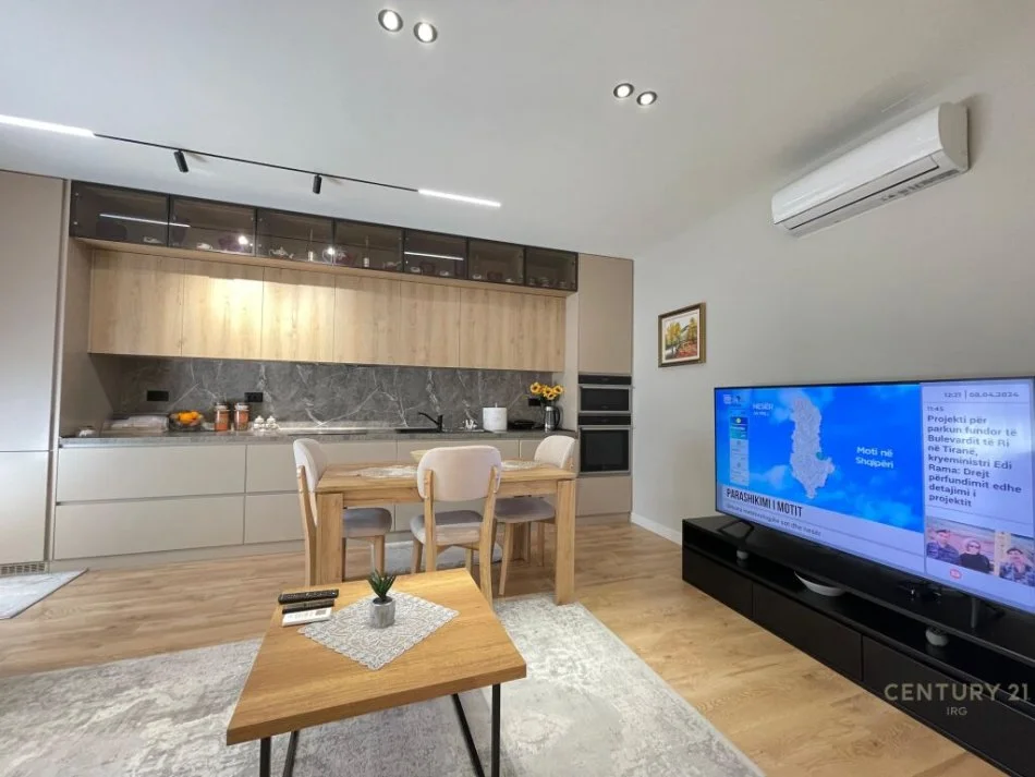Tirane, shitet apartament 2+1 Kati 7, 113 m² 330.000 € (pazari i ri)