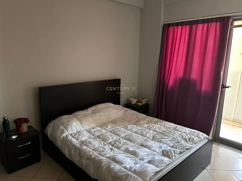 Tirane, shitet apartament 1+1 Kati 10, 74 m² 85.000 € (Astir)