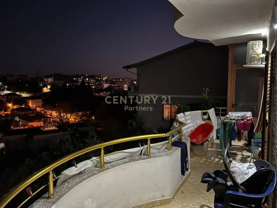 Tirane, shitet apartament 2+1 Kati 1, 127 m² 100.000 € 