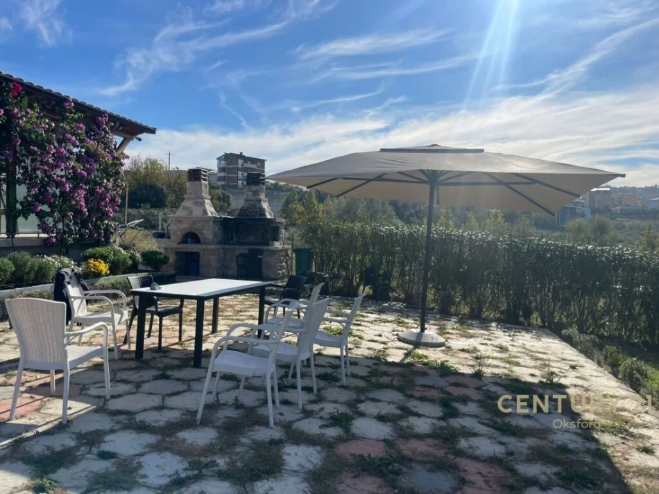 Tirane, jepet me qera 3+1+Aneks+Ballkon Kati 0, 100 m² 1.200 € (Sauk i Vjeter)