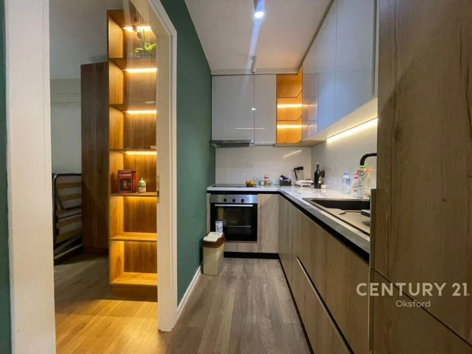 Tirane, shitet apartament 2+1 Kati 3, 75 m² 160.000 € (21 DHJETORI)